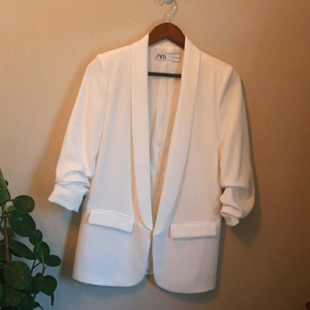 Zara off-white open front blazer